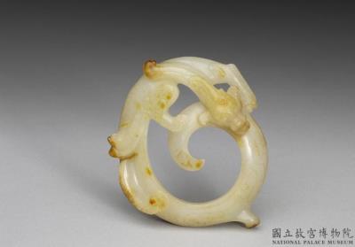 图片[2]-Jade Huan Ring with Dragon Pattern, Eastern Han dynasty (25-220)-China Archive